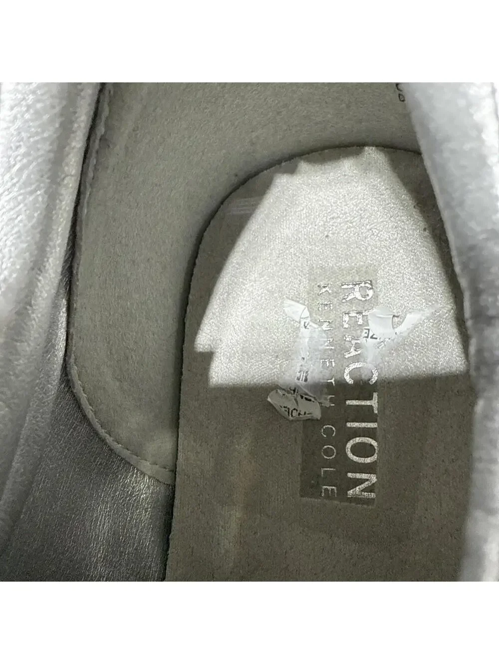 Kenneth Cole Reaction Women’s Bonnie Sneaker, Size 10, Silver – New